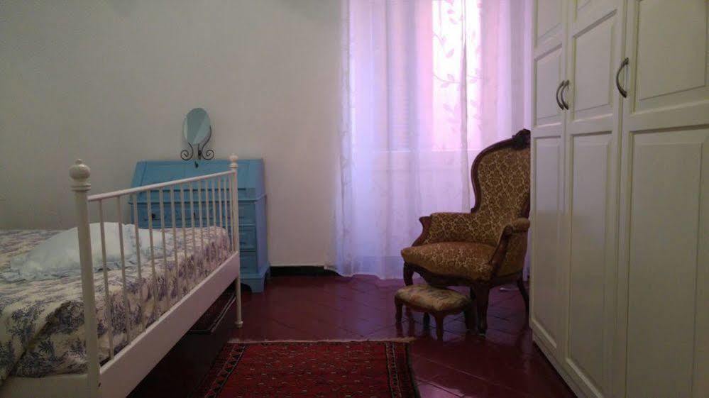 Апартаменты La Pulce Argentata Сестри-Леванте Экстерьер фото